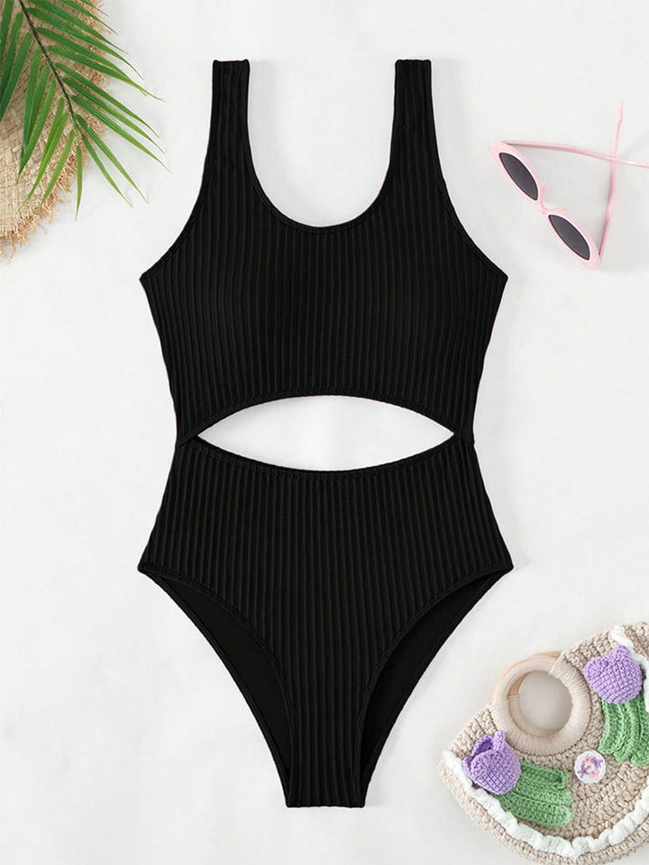 Women's two-piece swimsuit with stylish cut Mune Fashion