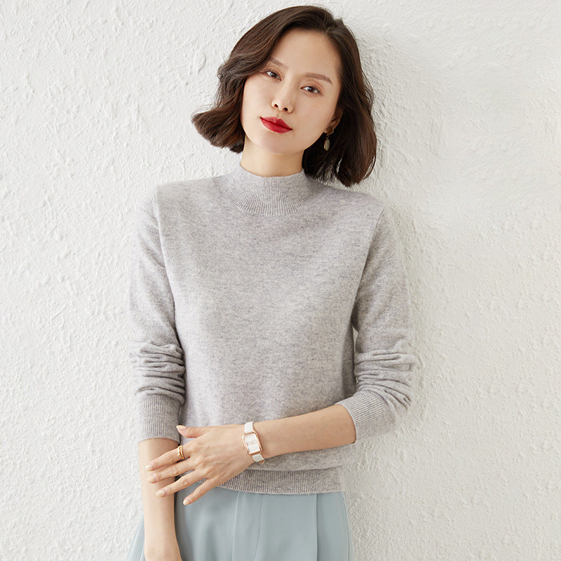 Women Luxurious Cashmere Fine Knit Sweater with Standing Collar Mune Fashion