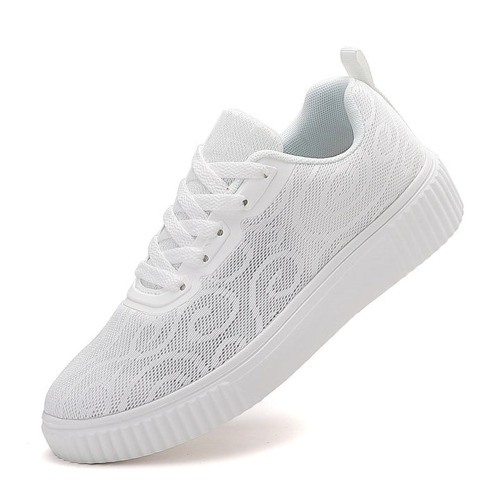Women's airy platform sneakers with knitted upper material and cushioned comfort footbed Mune Fashion