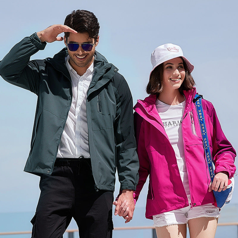 Women's lightweight waterproof urban softshell jacket with hood and reflective details Mune Fashion