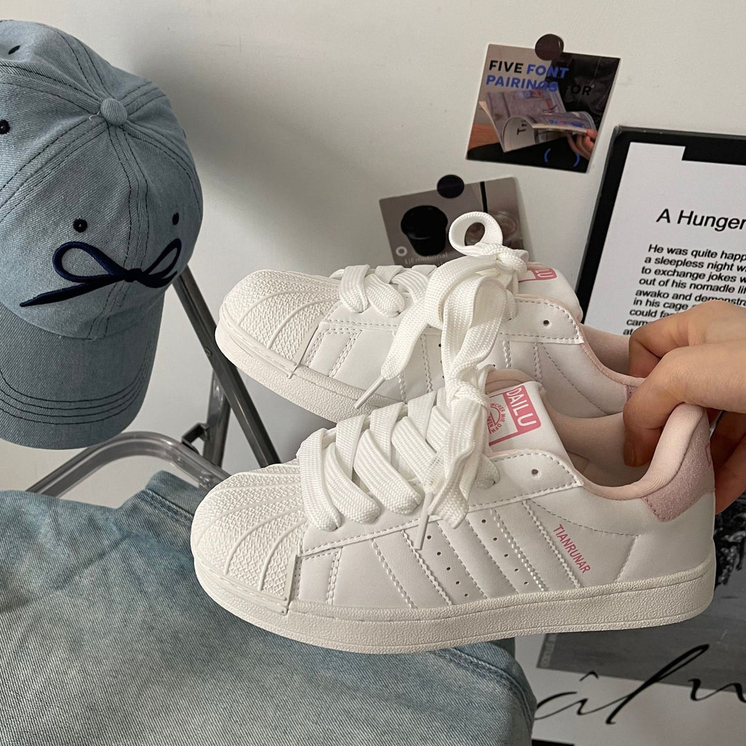 Unisex Lace-Up Sneakers with Comfortable Cushioning Mune Fashion