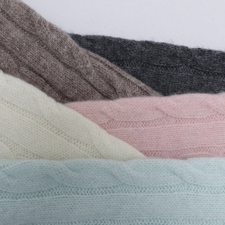 Women's fine cable knit sweater with round neckline and cashmere effect Mune Fashion