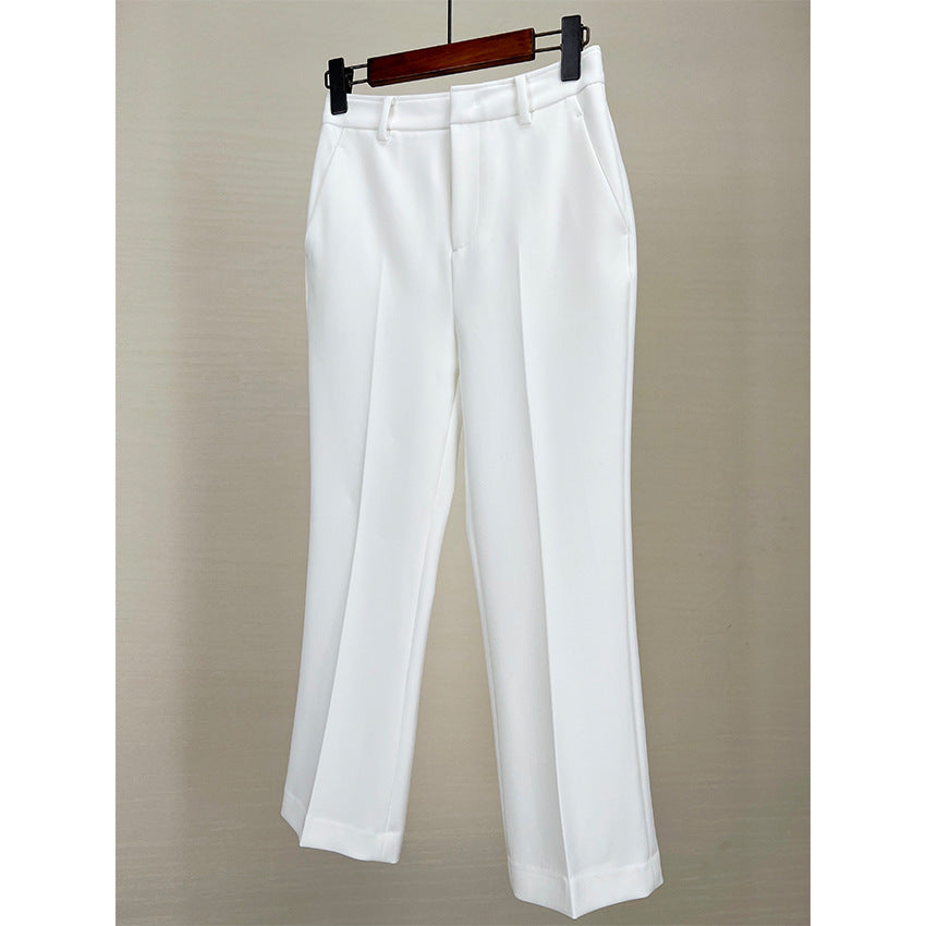 Women Elegant straight-cut suit trousers with crease and pockets Mune Fashion
