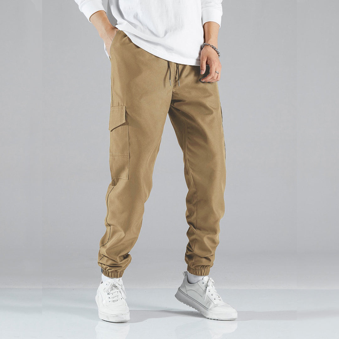 Men's Cargo Jogging Pants with elastic tunnel drawstring waistband and patch flap pockets Mune Fashion