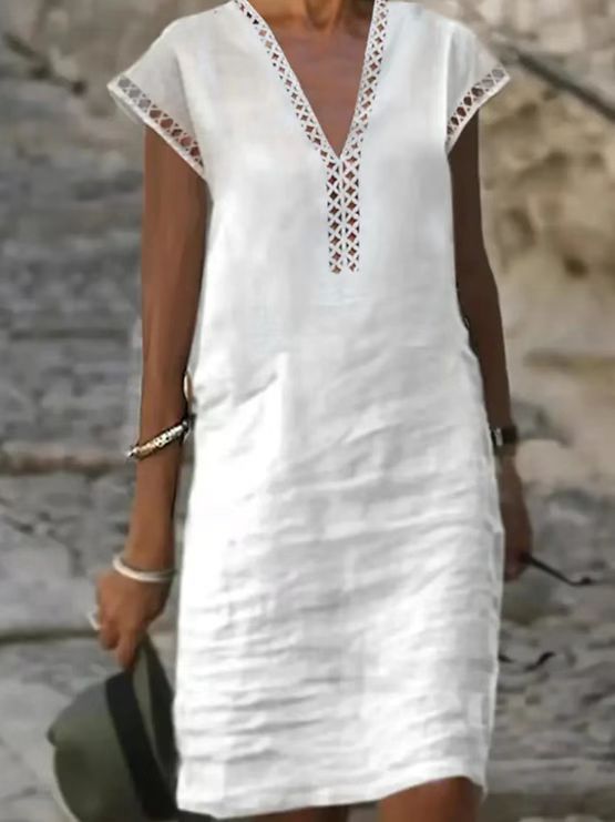 Women nan lightweight linen midi dress with V-neck and crocheted lace trim Mune Fashion