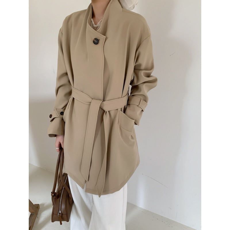 Ladies Short Oversized Coat with Tie Belt, Wide Flap Pockets and Casual Shoulder Mune Fashion