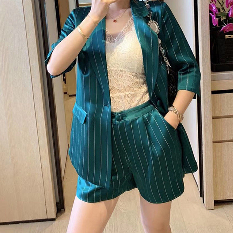 Women Elegant Blazer and Shorts Set Mune Fashion