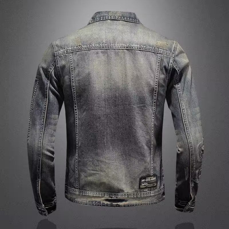 Men's vintage jeans jacket with used effects, destroyed details, and applied chest pockets Mune Fashion
