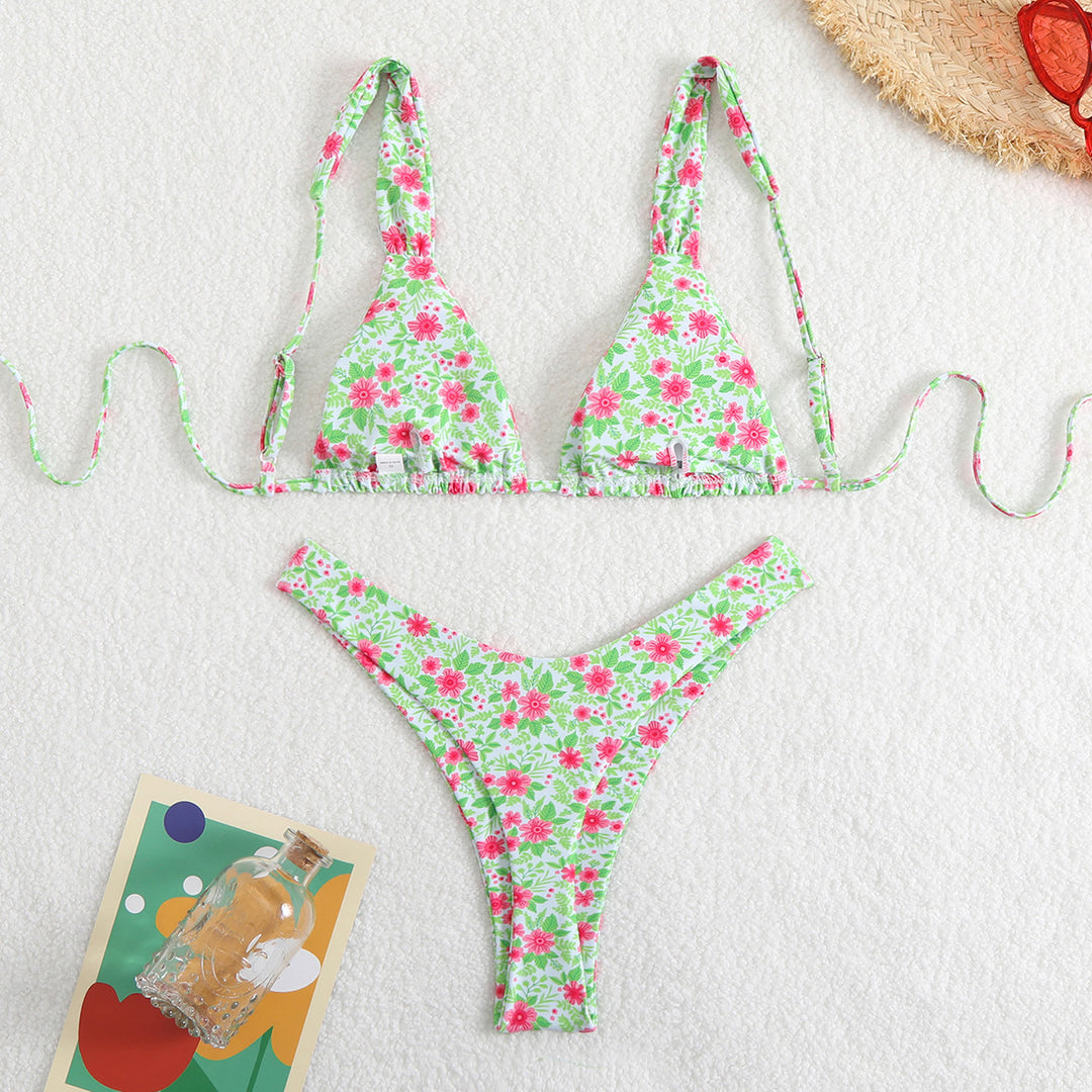Women Triangle Bikini with Adjustable Straps and High Cut Mune Fashion