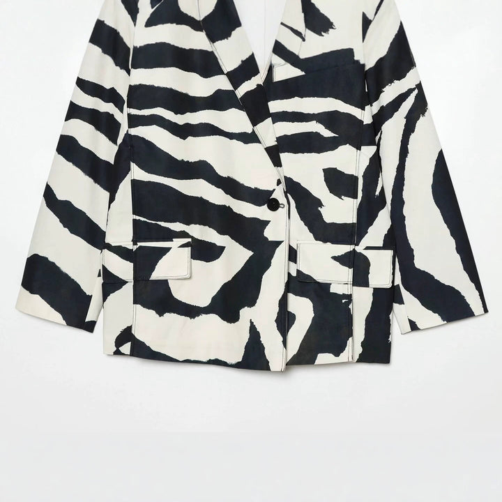 Women's Oversized Blazer with Zebra Print, Draped Lapels and Patch Pockets Mune Fashion