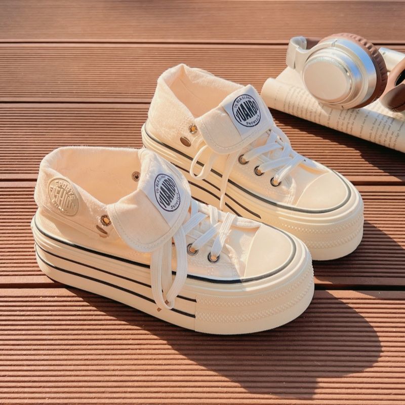 Women Chunky Sneakers with High Platform and Fashionable Lacing System Mune Fashion