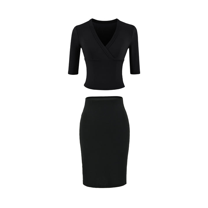 Women's two-piece figure-hugging wrap top with three-quarter sleeves and high-waisted pencil skirt Mune Fashion