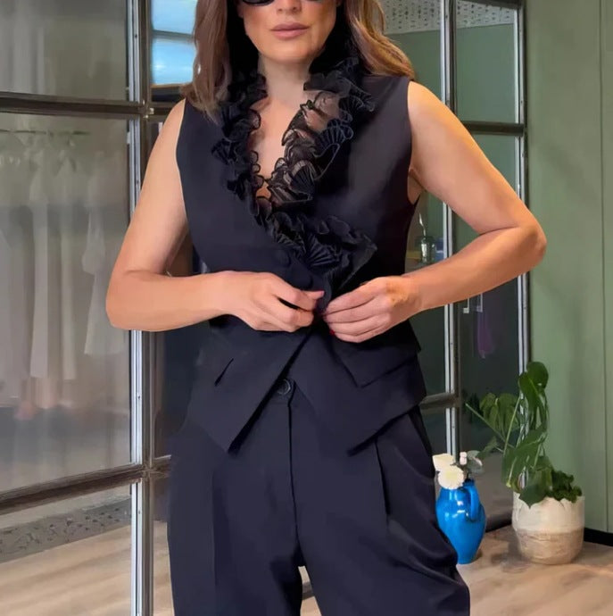 Women's sleeveless vest set with ruffled lace collar and high-cut pleated trousers in suit style Mune Fashion