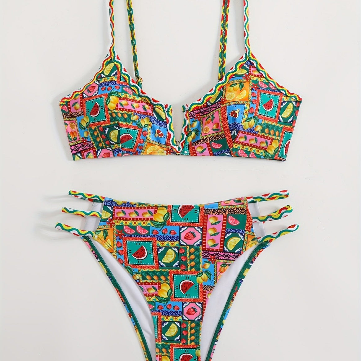 Women's bikini set with colorful fruit pattern and sophisticated strap details Mune Fashion
