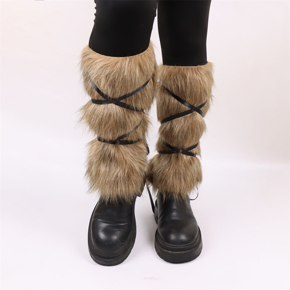 Ladies high-pile leg warmers with faux fur look and wrap straps Mune Fashion