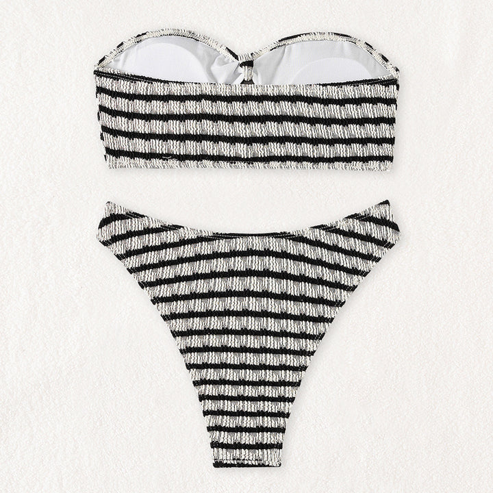 Ladies Bandeau Bikini with trendy neckline Mune Fashion