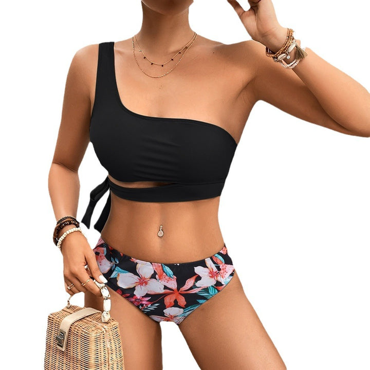 Women One-sided Bikini with Floral Design and Side Knot Mune Fashion