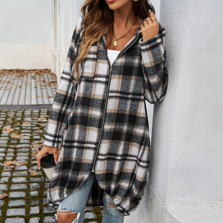 Women's longer hooded coat in check pattern with zipper and balloon-shaped hem Mune Fashion