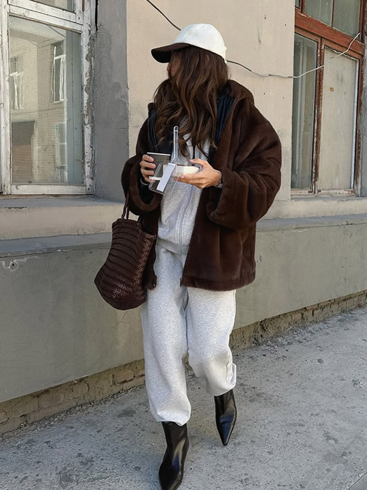 Women's Boxy Short Coat made of vegan Faux Fur with hood, concealed zipper & casual silhouette Mune Fashion