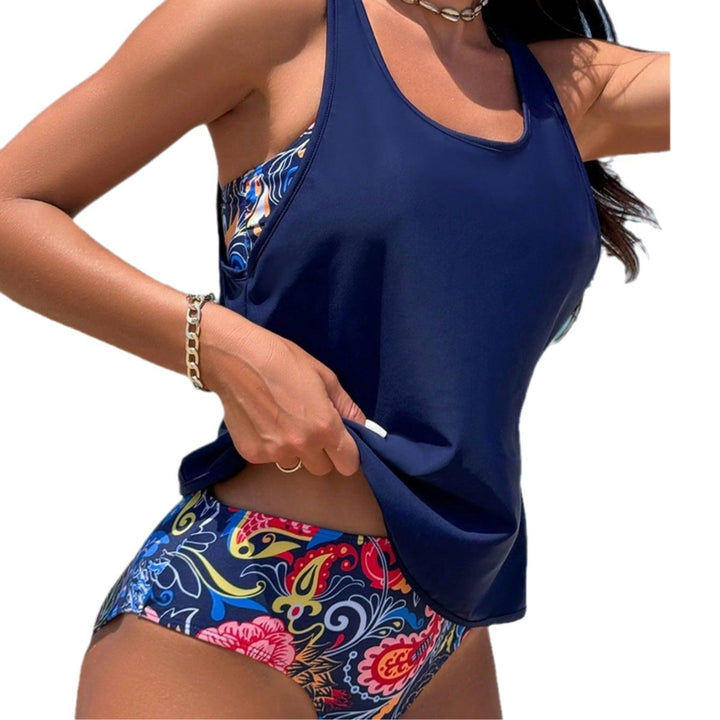 Women's Sporty Tankini Set with Floral Design Mune Fashion