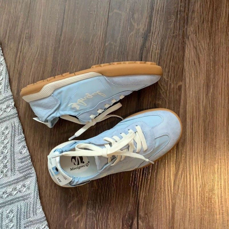 Women’s sporty sneakers with unique lacing Mune Fashion