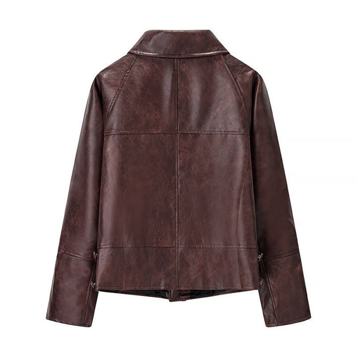 Women's short jacket made of faux leather in boxy cut with decorative seam details Mune Fashion