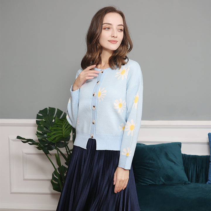 Women's Oversize Knit Cardigan with Flower Appliqué, Mother-of-Pearl Buttons and Wave Hem Mune Fashion
