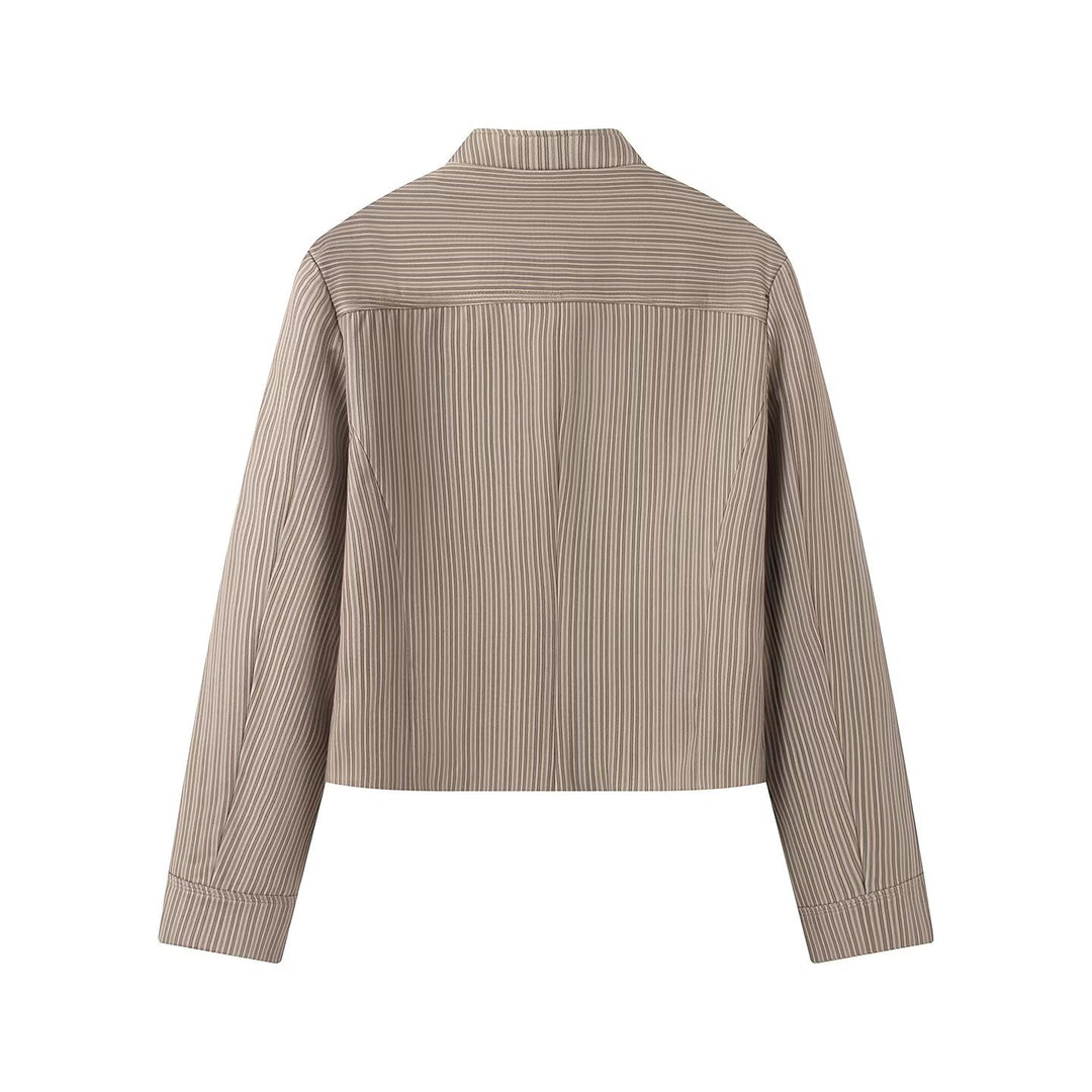 Women's short jacket in military style with stand-up collar and decorative button row Mune Fashion