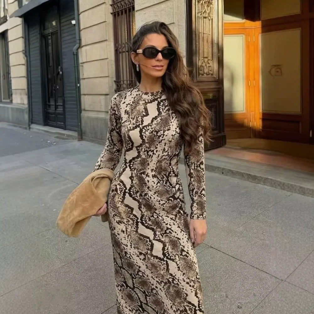 Women's Figure-Hugging Midi Dress with Snake Print, Tailored Draping and Long Sleeve Cut Mune Fashion
