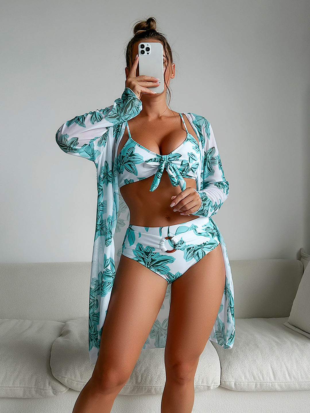 Women's bikini set with floral top and flowing kimono Mune Fashion