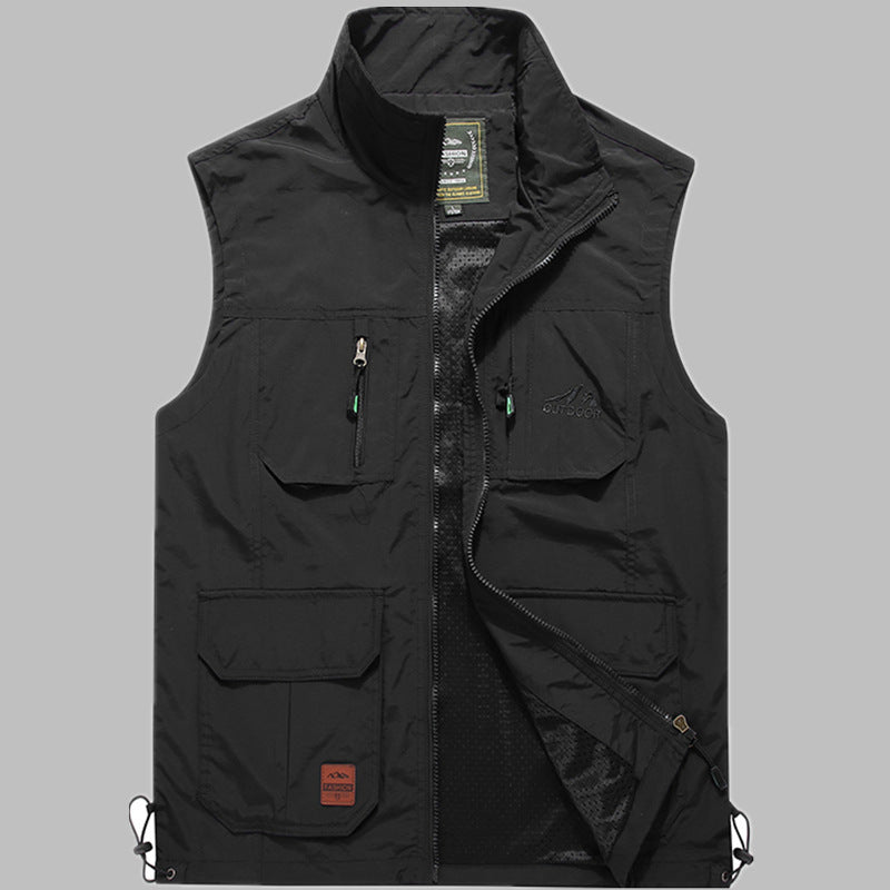 Men's multifunctional outdoor utility vest with zipper, multiple pockets, and breathable mesh lining Mune Fashion