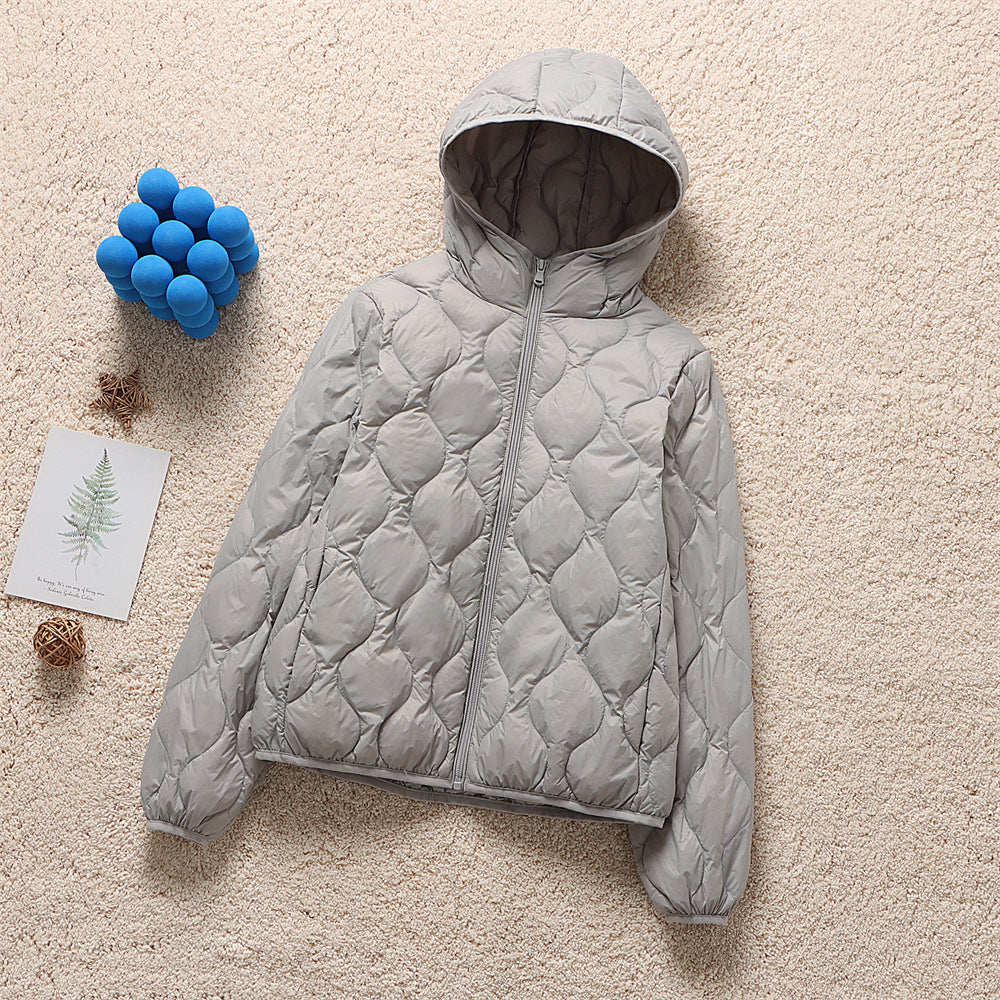 Women's hooded quilted jacket with teardrop-shaped quilting and ultra-light thermal filling Mune Fashion