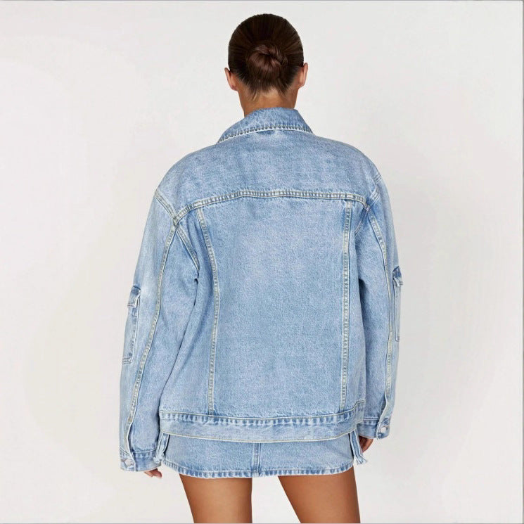 Women's Oversize Utility Denim Jacket with Large Flap Pockets and Zipper Mune Fashion