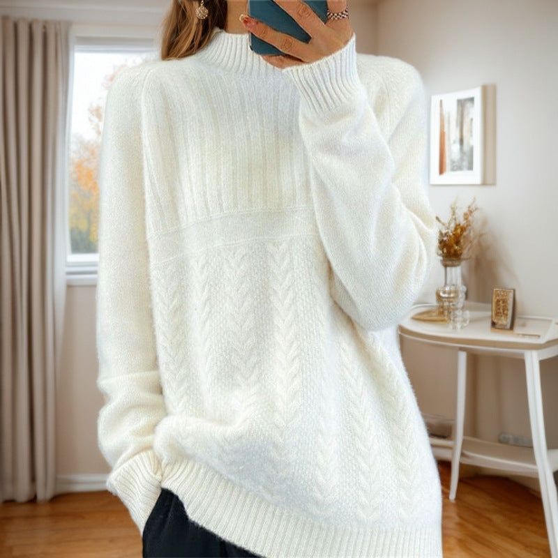 Women's cozy chunky knit round neck sweater with cable pattern and ribbed cuffs Mune Fashion