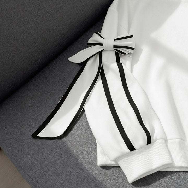Women Fashionable Sweatshirt with Bow Details Mune Fashion
