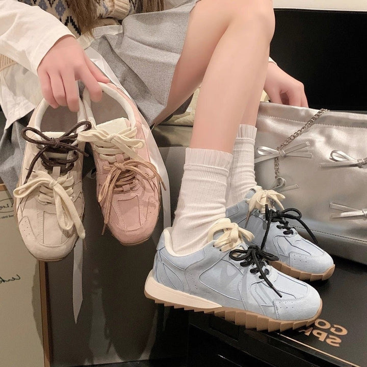 Women's sporty sneakers with innovative cushioning technology Mune Fashion