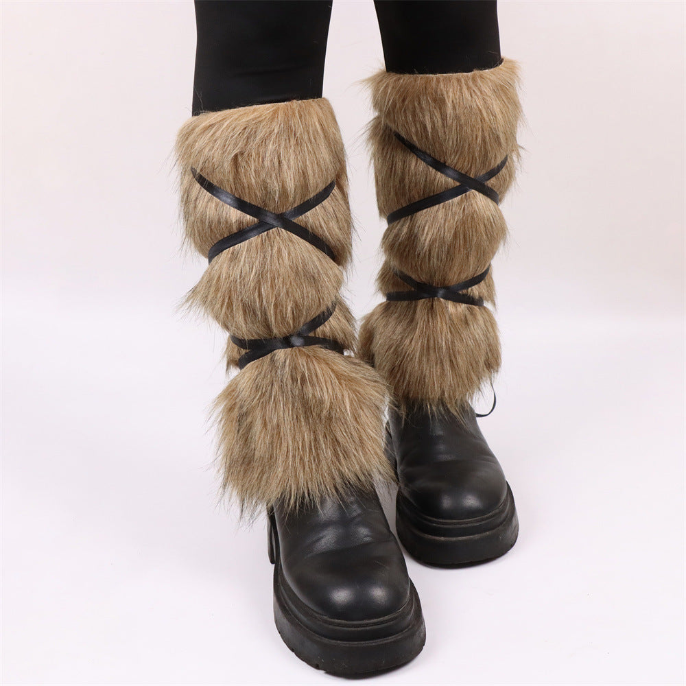Ladies high-pile leg warmers with faux fur look and wrap straps Mune Fashion