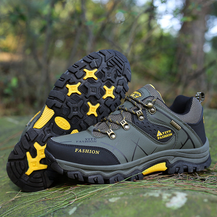 Men's Robust Trekking and Trail Sneakers with Profiled Grip Mune Fashion