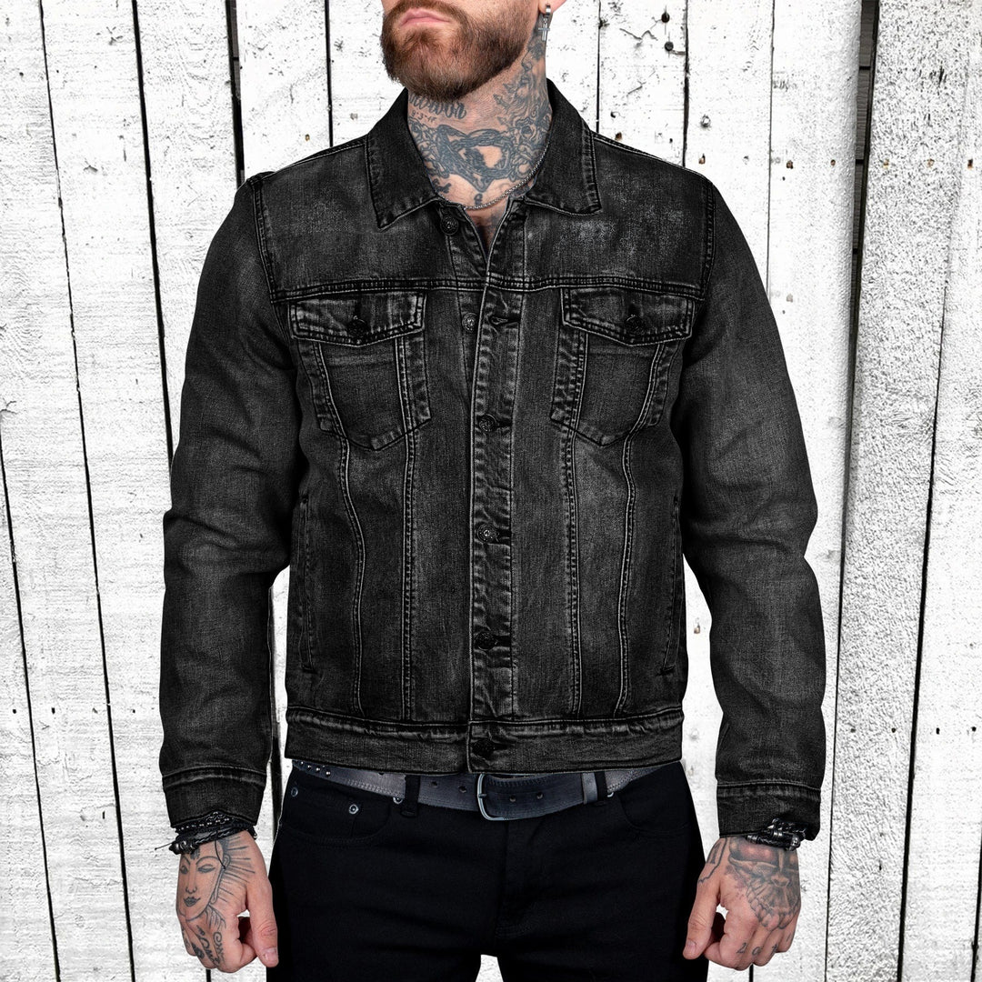 Men's slim fit trucker denim jacket with flap pockets, metal button placket and contrasting stitching Mune Fashion