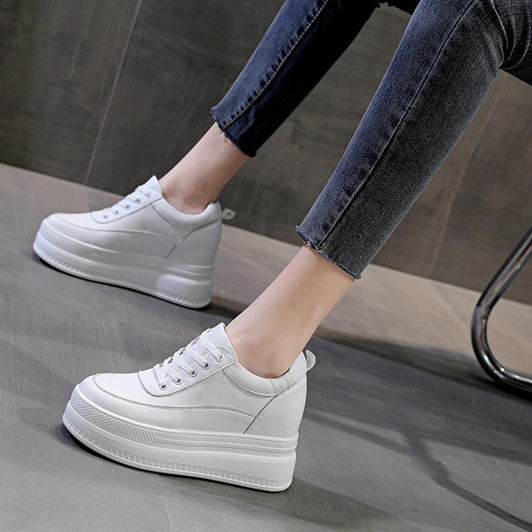 Women's Platform Sneakers with Fashionable and Comfortable Structure Mune Fashion