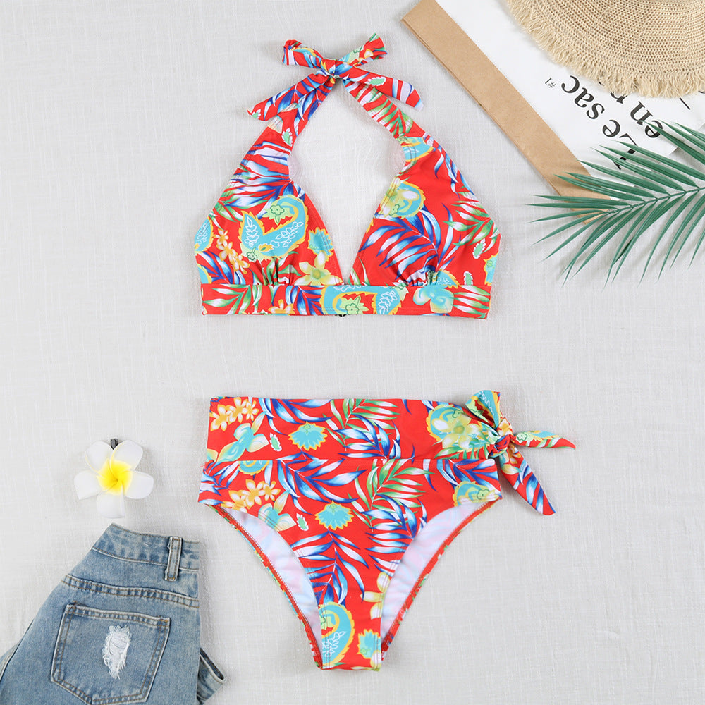 Ladies Bikini Set with playful halter top and high-cut bottom Mune Fashion