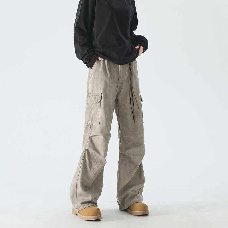 Women's cargo pants with wide legs and practical pockets Mune Fashion
