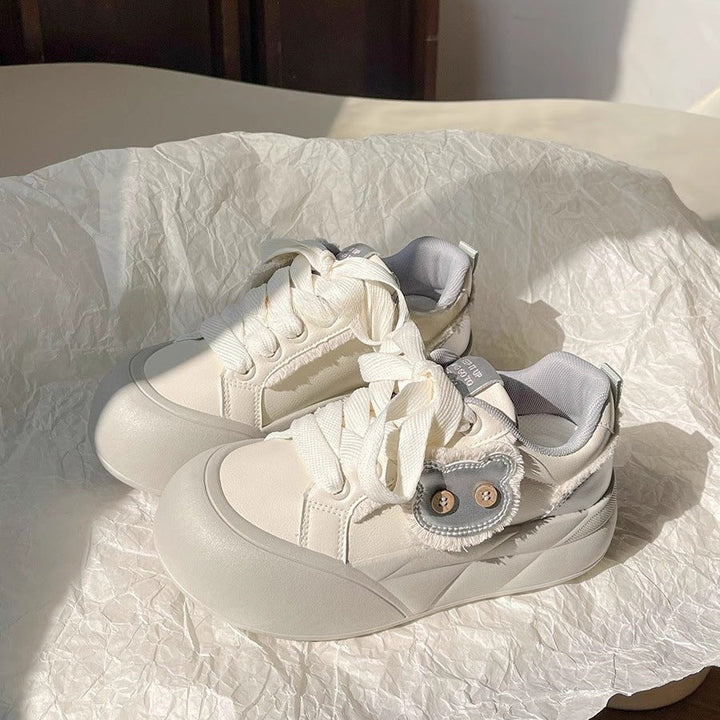 Ladies Trendy Sneakers with unique flower detail Mune Fashion