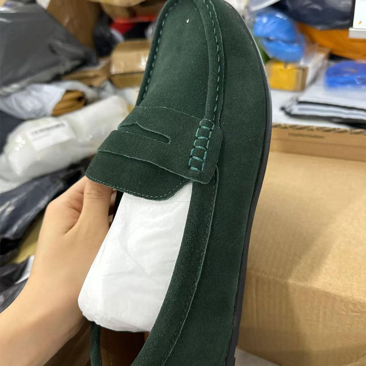 Men's elegant suede loafers with hand-stitched moccasin seam and non-slip rubber tread sole Mune Fashion