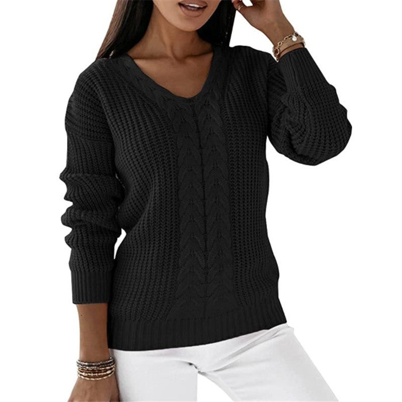 Women's chunky knit V-neck sweater with cable pattern and relaxed silhouette Mune Fashion