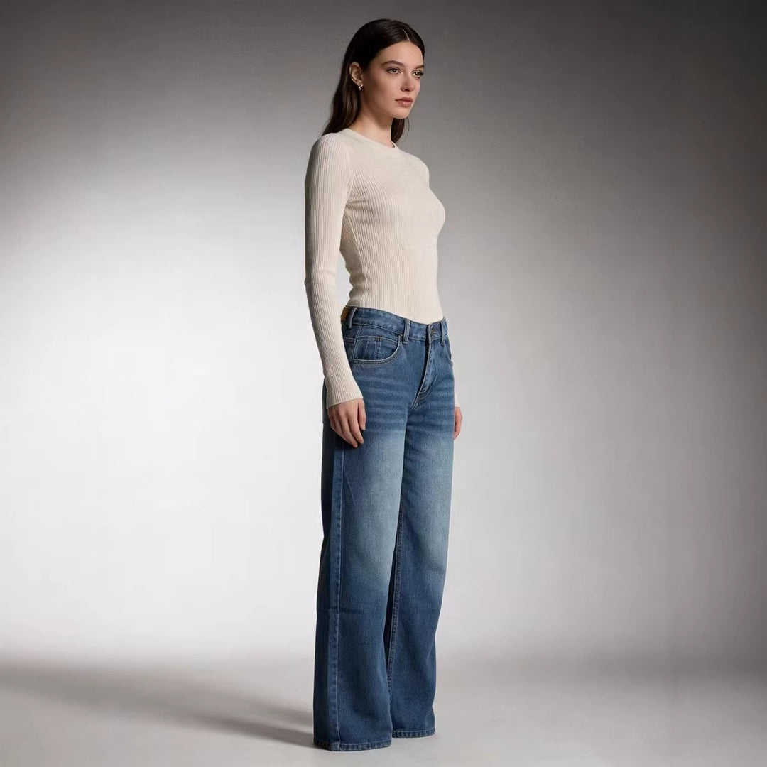 Women high-waisted wide-leg jeans with tonal side seam and faded gradient Mune Fashion