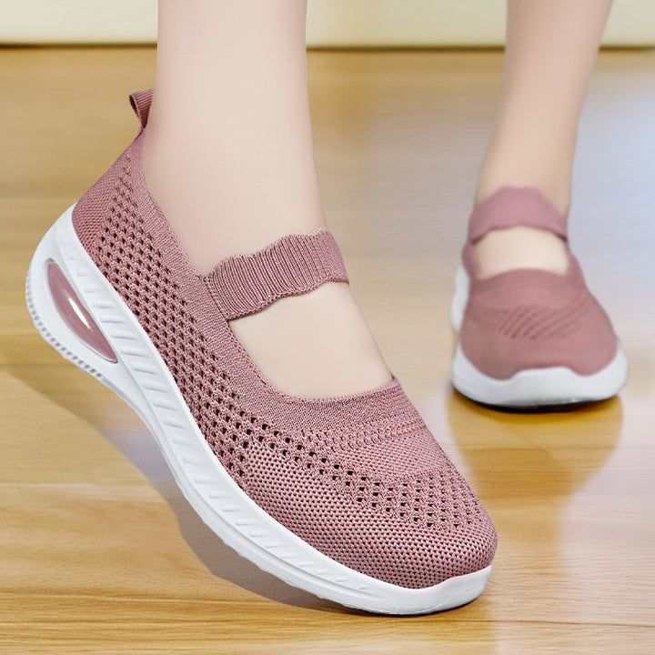 Women's knitted Mary-Jane comfort sneaker with elastic strap and visible air-cushion midsole Mune Fashion