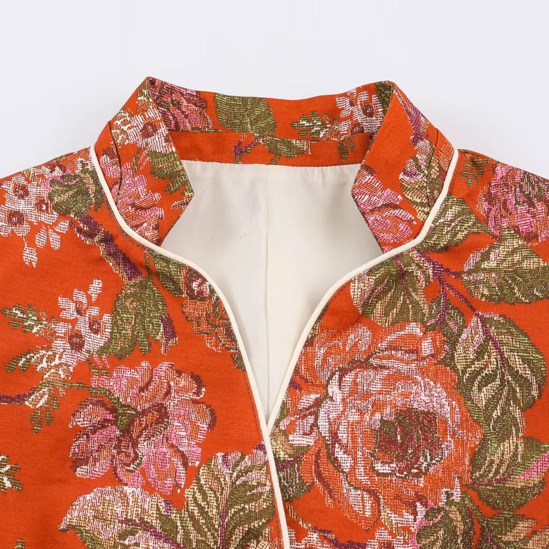Women's short blazer in brocade jacquard with stand-up collar and piped edge Mune Fashion