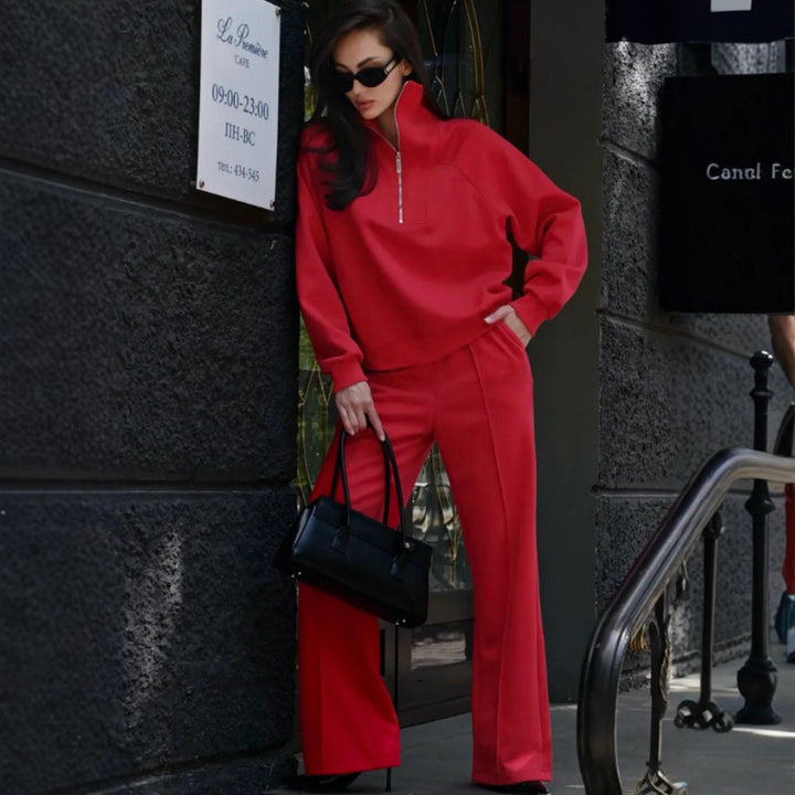 Women’s loungewear set with half zip and wide pleat pants Mune Fashion