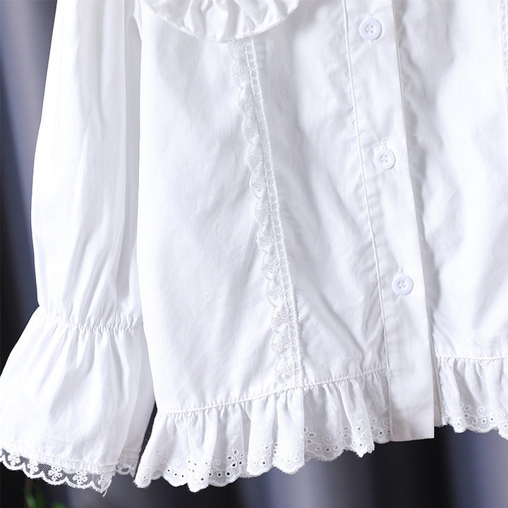 Women's blouse with nostalgic collar and ruffle details Mune Fashion